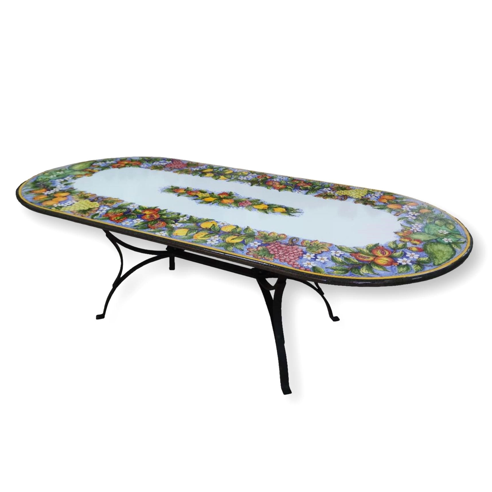 Tavolo in Pietra lavica ovale - Fiori misti e frutta
